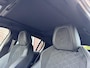 Peugeot e-208 GT Pack EV 3-FASEN 50kWh 136pk | ALCANTARA | PANODAK | DODEHOEKBEW. | ADAPTIVE CRUISE | NAVI | STOELVERW. | CAMERA | DAB+ | LM-VELGEN 17" |