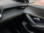 Peugeot e-208 GT Pack EV 3-FASEN 50kWh 136pk | ALCANTARA | PANODAK | DODEHOEKBEW. | ADAPTIVE CRUISE | NAVI | STOELVERW. | CAMERA | DAB+ | LM-VELGEN 17" |