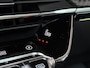 Peugeot e-208 GT Pack EV 3-FASEN 50kWh 136pk | ALCANTARA | PANODAK | DODEHOEKBEW. | ADAPTIVE CRUISE | NAVI | STOELVERW. | CAMERA | DAB+ | LM-VELGEN 17" |