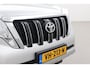 Toyota Land Cruiser 3.0 D-4D-F VX High Roof Blind Van | Grijs Kenteken | Automaat | Trekhaak | Camera | Cruise Controle | Treeplanken