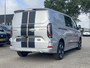 Ford Transit Custom 320 2.5 PHEV L2H1 Sport DC Zuid | 233pk | Dubbele Cabine | Dubbele zijschuifdeur | Inklapbare trekhaak | 19 inch lichtmetalen Sport velgen (mat zwart) | Verwarmbaar stuurwiel | Navigatie systeem
