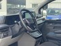 Ford Transit Custom 320 2.5 PHEV L2H1 Sport DC Zuid | 233pk | Dubbele Cabine | Dubbele zijschuifdeur | Inklapbare trekhaak | 19 inch lichtmetalen Sport velgen (mat zwart) | Verwarmbaar stuurwiel | Navigatie systeem