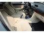 Toyota Avensis 1.8 VVTi Linea Sol TREKHAAK-AFN CLIMA NAP LMV ALL-SEASONS