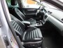 Volkswagen Passat 2.0 TSI Highline DSG Leder Navi 19 Inch 2x Pdc 2011