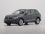 Volkswagen Tiguan 1.5 TSI 130pk Life Navi via App Clima Pdc Acc Side Assist 43