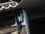 Peugeot 208 Allure 1.2 Hybrid 110 pk Automaat DODE HOEK | 16''LM | CRUISE.C | DAB | NAVI | PDC + CAM. VOOR & ACHTER