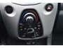 Peugeot 108 1.0 e-VTi Active O.a: PDC, Airco, Centr, Vergr, Bluetooth, Rijklaar, Etc. All-in prijs!