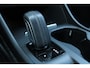 Volvo XC40 1.5 T5 Twin Engine Momentum Pro | Adaptieve Cruise Control | Pilot Assist | BLIS | Keyless | Elektrische Achterklep | 19 Inch Lichtmetalen Velgen | Achteruitrijcamera | Parkeersensoren Voor & Achter | Full-Led Koplampen Met Bochtverlichting | Mistlampen | Getint Glas | Voorruitverwarming | Volvo On Call
