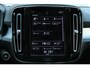 Volvo XC40 T5 Twin Engine Momentum Pro | Adaptieve Cruise Control | Pilot Assist | BLIS | Keyless | Elektrische Achterklep | 19 Inch Lichtmetalen Velgen | Achteruitrijcamera | Parkeersensoren Voor & Achter | Full-Led Koplampen Met Bochtverlichting | Mistlampen | Getint Glas | Voorruitverwarming | Volvo On Call