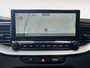Kia Ceed 1.0 T-GDi DynamicPlusLine | Stoel en stuurverwarming | Dodehoek detectie | Navigatie | Camera | Getinte ramen achter | Apple Carplay / Android Auto | Draadloos opladen |