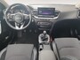Kia Ceed 1.0 T-GDi DynamicPlusLine | Stoel en stuurverwarming | Dodehoek detectie | Navigatie | Camera | Getinte ramen achter | Apple Carplay / Android Auto | Draadloos opladen |