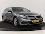 Mercedes-Benz E-klasse 200 Business Solutions | Leder | 360 camera | Stoelverwarming | Carplay | Matrix LED | Widescreen | Park Assist | Navigatie | Memory
