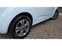 Kia Venga 1.6 CVVT ExecutiveLine Trekhaak Led Camera Navi Mooi!