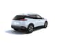 Peugeot e-2008 Allure Advantage | Advanced Active Safety Brake met camera en radar | Climate Control | Dashboard in zacht materiaal met carboneffect en hoogglans zwarte sierstrip
