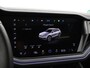 Volkswagen Touareg R 3.0 TSi V6 eHybrid 4MOTION R 462 PK *CHILI RED* + PANORAMA | STOELVENTILATIE | LUCHTVERING | DYNAUDIO | HEAD-UP DISPLAY