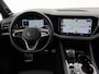 Volkswagen Touareg R 3.0 TSi V6 eHybrid 4MOTION R 462 PK *CHILI RED* + PANORAMA | STOELVENTILATIE | LUCHTVERING | DYNAUDIO | HEAD-UP DISPLAY