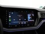Volkswagen Touareg R 3.0 TSi V6 eHybrid 4MOTION R 462 PK *CHILI RED* + PANORAMA | STOELVENTILATIE | LUCHTVERING | DYNAUDIO | HEAD-UP DISPLAY