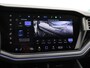 Volkswagen Touareg R 3.0 TSi V6 eHybrid 4MOTION R 462 PK *CHILI RED* + PANORAMA | STOELVENTILATIE | LUCHTVERING | DYNAUDIO | HEAD-UP DISPLAY