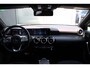 Mercedes-Benz A-klasse 200 AMG-Line Panoramadak Camera High-Performance-Led
