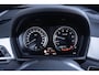 BMW X1 sDrive18i Sport Line Panodak Head-up Camera Leder Sportstoelen PDC v+a Stoelverwarming Led koplampen
