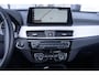 BMW X1 sDrive18i Sport Line Panodak Head-up Camera Leder Sportstoelen PDC v+a Stoelverwarming Led koplampen