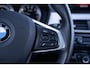 BMW X1 sDrive18i Sport Line Panodak Head-up Camera Leder Sportstoelen PDC v+a Stoelverwarming Led koplampen