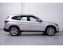 BMW X1 sDrive18i Sport Line Panodak Head-up Camera Leder Sportstoelen PDC v+a Stoelverwarming Led koplampen