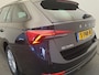 Skoda Octavia Combi 1.5 e-TSI 150pk Business Edition Cruise control, PDC, Stoelverwarming