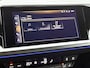 Audi Q4 e-tron 40 Launch edition Advanced 77 kWh l MMI Navigatie l Apple Carplay / Android auto l Automatische airconditioning l Matrix-ledkoplampen l Cruise Control l Lichtpakket plus ambient light l Stoelverwarming voorin l Alarm Klasse III l Parkeerhulp achter l Audi virtual cockpit l Audi sound system l