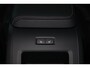 Volvo XC60 T8 Recharge AWD Plus Bright - LONG RANGE - Luchtvering - Panorama/schuifdak - IntelliSafe Assist & Surround - 360º Camera - Harman/Kardon audio - Adaptieve LED koplampen - Verwarmde voorstoelen, stuur & achterbank - Parkeersensoren voor & achter - Elektr. bedienb. voorstoelen met geheugen - Draadloze tel. lader - Extra getint glas - 21' LMV