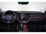 Volvo XC60 T8 Recharge AWD Plus Bright - LONG RANGE - Luchtvering - Panorama/schuifdak - IntelliSafe Assist & Surround - 360º Camera - Harman/Kardon audio - Adaptieve LED koplampen - Verwarmde voorstoelen, stuur & achterbank - Parkeersensoren voor & achter - Elektr. bedienb. voorstoelen met geheugen - Draadloze tel. lader - Extra getint glas - 21' LMV
