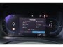 Volvo XC60 T8 Recharge AWD Plus Bright - LONG RANGE - Luchtvering - Panorama/schuifdak - IntelliSafe Assist & Surround - 360º Camera - Harman/Kardon audio - Adaptieve LED koplampen - Verwarmde voorstoelen, stuur & achterbank - Parkeersensoren voor & achter - Elektr. bedienb. voorstoelen met geheugen - Draadloze tel. lader - Extra getint glas - 21' LMV