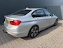 BMW 3-Serie 320i EXECUTIVE/AUTOMAAT/TREKHAAK/CRUISE/PDC/NAVI /NLA