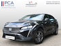 Peugeot 408 * 100% Benzine 130 Pk EAT8 * AUTOMAAT * Hele Mooie * Navigatie * Keyless Start * Camera * Climate & Cruise Control * L.M. Velgen *  1/2 Leder Interieur * Vingerhoets; Vierde Generatie Eersteklas Service !