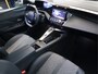 Peugeot 408 * 100% Benzine 130 Pk EAT8 * AUTOMAAT * Hele Mooie * Navigatie * Keyless Start * Camera * Climate & Cruise Control * L.M. Velgen *  1/2 Leder Interieur * Vingerhoets; Vierde Generatie Eersteklas Service !