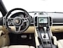 Porsche Cayenne 3.0 S E-HYBRID 416 PK + ADAPTIVE CRUISE | PANORAMA | 360 CAMERA | LUCHTVERING | APPLE CARPLAY | BOSE
