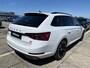 Skoda Superb Combi 1.4 TSI 208 pk iV Sportline DSG Automaat Panoramadak / Parkeersensoren / Airco  / Stoelverstelling elektrisch /