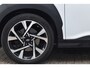 Hyundai Kona 1.0 T-GDI Premium Pack | Stuur/Stoelverwarming | Trekhaak | Navigatie | 100% Hyundai Onderhouden | 12 mnd BOVAG garantie Whatsapp 06-53188999