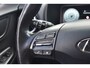 Hyundai Kona 1.0 T-GDI Premium Pack | Stuur/Stoelverwarming | Trekhaak | Navigatie | 100% Hyundai Onderhouden | 12 mnd BOVAG garantie Whatsapp 06-53188999