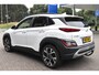 Hyundai Kona 1.0 T-GDI Premium Pack | Stuur/Stoelverwarming | Trekhaak | Navigatie | 100% Hyundai Onderhouden | 12 mnd BOVAG garantie Whatsapp 06-53188999