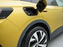 Volkswagen ID.4 First 77 kWh | Apple Carplay | Navigatie | Electr. bedienbare trekhaak |  Voorstoelen verwarmd |  Achteruitrij camera | Parkeersensoren voor en achter |