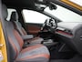 Volkswagen ID.4 First 77 kWh | Apple Carplay | Navigatie | Electr. bedienbare trekhaak |  Voorstoelen verwarmd |  Achteruitrij camera | Parkeersensoren voor en achter |
