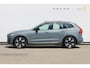 Volvo XC60 2.0 T6 Plug-in hybrid AWD Ultimate Dark Trekhaak / Luchtvering / Bowers & Wilkins / Adaptive Cruise control / 360 Camera / BLIS / Stoelverwarming voor en achter / Stuurverwarming /  Elektrisch bedienbare stoelen met geheugen /