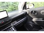 Hyundai Inster E-MOTION | NL-AUTO! | ADAPTICE CRUISE | KEYLESS ENTRY+GO | CAMERA | NAVI | CLIMA | TOMBOY KHAKI | PERFECTE STAAT!