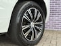Volvo XC60 2.0 T6 Plug-in hybrid AWD Inscription | Long Range | Trekhaak | Bowers & Wilkins | HUD | Adaptieve Cruise controle | Camera | Stoel + Stuur + A-Bank Verwarmd | Standkachel | Adaptieve cruise control |