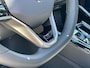 Volkswagen Golf 1.5 eTSI 150PK DSG R-Line Business / Black Style / Panoramadak / Achteruitrijcamera / Digital Cockpit Pro / 18'' LMV / VW