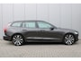 Volvo V60 B3 Essential Edition | Trekhaak | Stoelverwarming | Pilot Assist
