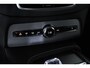 Volvo XC90 T8 Plug-in hybrid AWD Ultra Bright | Verwarmbare voorstoelen | Verwarmbaar stuurwiel | Verwarmbare achterbank | Premium audio by Bowers & Wilkins | Panoramadak | Luchtvering | Rondom zichtcamera | 21 inch Lichtmetalen velgen