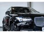 Volvo XC90 T8 Plug-in hybrid AWD Ultra Bright | Verwarmbare voorstoelen | Verwarmbaar stuurwiel | Verwarmbare achterbank | Premium audio by Bowers & Wilkins | Panoramadak | Luchtvering | Rondom zichtcamera | 21 inch Lichtmetalen velgen