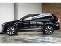 Volvo XC90 T8 Plug-in hybrid AWD Ultra Bright | Verwarmbare voorstoelen | Verwarmbaar stuurwiel | Verwarmbare achterbank | Premium audio by Bowers & Wilkins | Panoramadak | Luchtvering | Rondom zichtcamera | 21 inch Lichtmetalen velgen